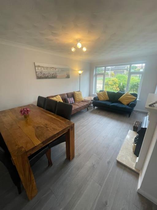 Sands Lane Retreat